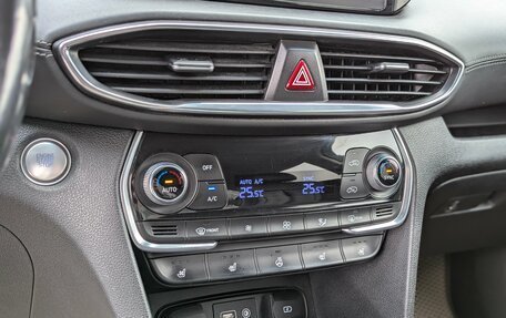 Hyundai Santa Fe IV, 2018 год, 2 250 000 рублей, 24 фотография