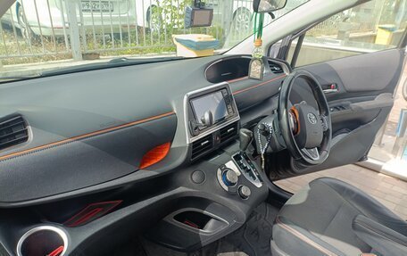 Toyota Sienta II, 2017 год, 1 399 000 рублей, 9 фотография