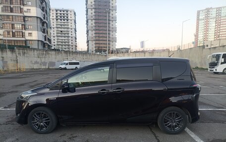 Toyota Sienta II, 2017 год, 1 399 000 рублей, 7 фотография