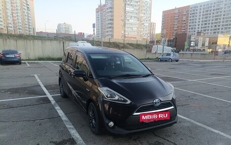 Toyota Sienta II, 2017 год, 1 399 000 рублей, 3 фотография