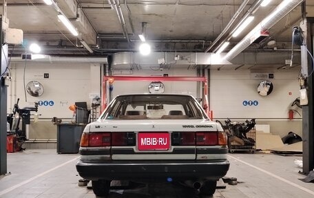 Toyota Corona VIII (T170), 1985 год, 220 000 рублей, 1 фотография