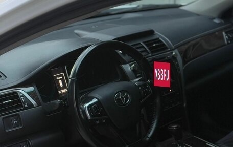 Toyota Camry, 2015 год, 1 950 000 рублей, 14 фотография