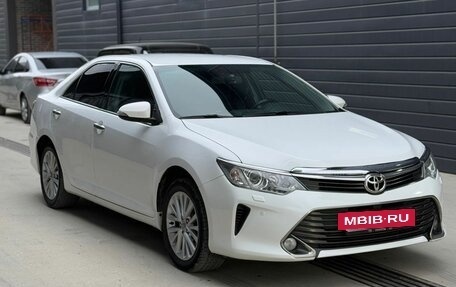 Toyota Camry, 2015 год, 1 950 000 рублей, 9 фотография