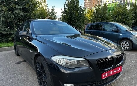 BMW 5 серия, 2011 год, 1 650 000 рублей, 1 фотография