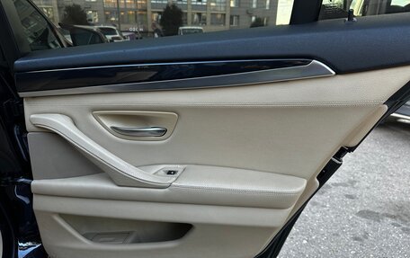 BMW 5 серия, 2011 год, 1 650 000 рублей, 16 фотография