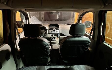 Renault Kangoo II рестайлинг, 2010 год, 850 000 рублей, 7 фотография