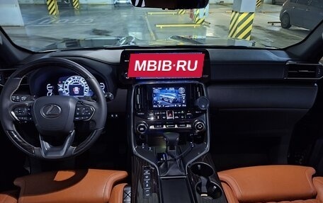 Lexus LX, 2022 год, 15 900 000 рублей, 18 фотография