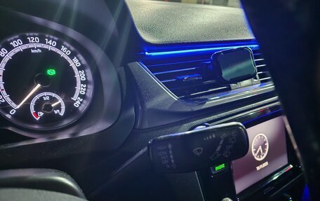 Skoda Rapid I, 2019 год, 1 000 000 рублей, 11 фотография