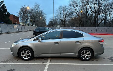 Toyota Avensis III рестайлинг, 2010 год, 1 270 000 рублей, 2 фотография
