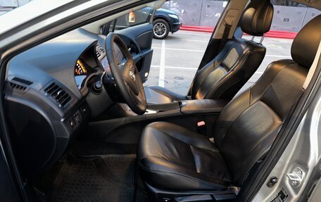 Toyota Avensis III рестайлинг, 2010 год, 1 270 000 рублей, 23 фотография