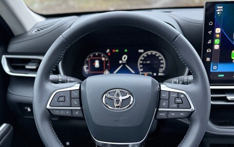 Toyota Highlander, 2025 год, 5 450 000 рублей, 10 фотография