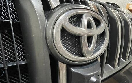 Toyota Land Cruiser Prado 150 рестайлинг 2, 2010 год, 3 000 000 рублей, 3 фотография