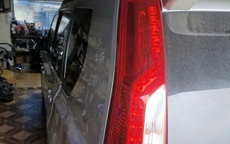 Nissan X-Trail, 2011 год, 550 000 рублей, 2 фотография