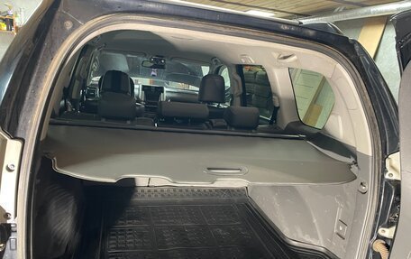 Toyota Land Cruiser Prado 150 рестайлинг 2, 2010 год, 3 000 000 рублей, 15 фотография