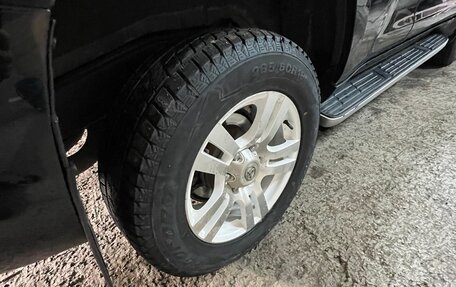 Toyota Land Cruiser Prado 150 рестайлинг 2, 2010 год, 3 000 000 рублей, 12 фотография