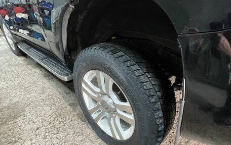 Toyota Land Cruiser Prado 150 рестайлинг 2, 2010 год, 3 000 000 рублей, 11 фотография