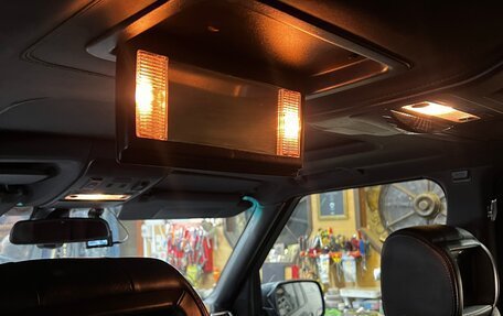 Land Rover Range Rover III, 2010 год, 2 050 000 рублей, 18 фотография