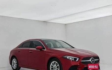 Mercedes-Benz A-Класс, 2022 год, 2 190 000 рублей, 3 фотография