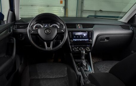 Skoda Octavia, 2019 год, 1 784 000 рублей, 6 фотография