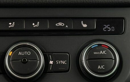 Volkswagen Tiguan I, 2015 год, 1 299 000 рублей, 15 фотография