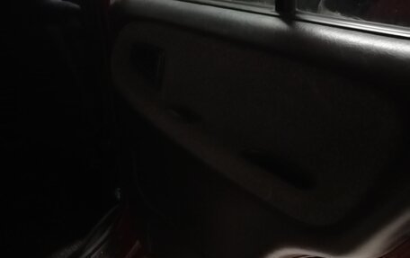 Suzuki Escudo III, 1993 год, 470 000 рублей, 10 фотография