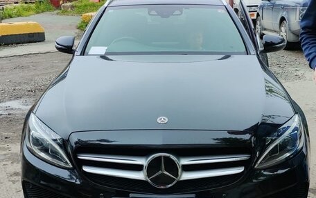 Mercedes-Benz C-Класс, 2018 год, 2 700 000 рублей, 1 фотография