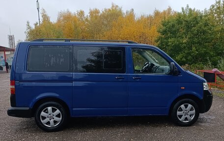 Volkswagen Transporter T5 рестайлинг, 2007 год, 699 699 рублей, 2 фотография