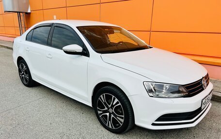 Volkswagen Jetta VI, 2018 год, 1 099 000 рублей, 11 фотография