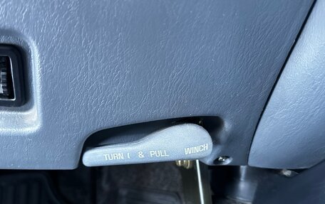 Toyota Land Cruiser 80 рестайлинг, 1996 год, 2 998 000 рублей, 15 фотография