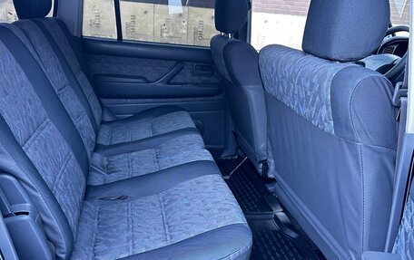 Toyota Land Cruiser 80 рестайлинг, 1996 год, 2 998 000 рублей, 27 фотография