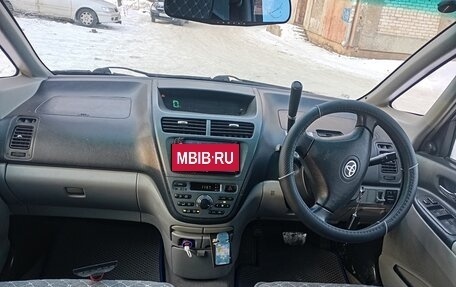 Toyota Opa I рестайлинг, 2000 год, 395 000 рублей, 5 фотография