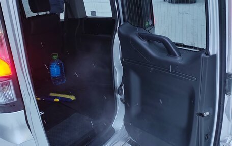 Honda Stepwgn IV, 2018 год, 2 500 000 рублей, 23 фотография