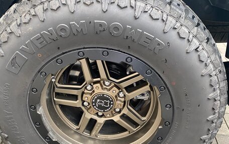 Toyota Land Cruiser Prado 150 рестайлинг 2, 2010 год, 3 300 000 рублей, 11 фотография