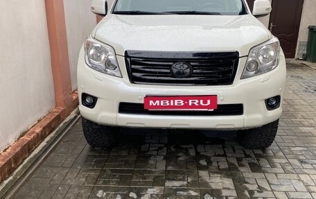 Toyota Land Cruiser Prado 150 рестайлинг 2, 2010 год, 3 300 000 рублей, 10 фотография