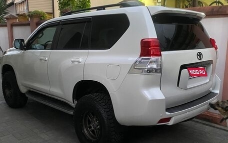 Toyota Land Cruiser Prado 150 рестайлинг 2, 2010 год, 3 300 000 рублей, 8 фотография