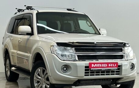 Mitsubishi Pajero IV, 2013 год, 2 500 000 рублей, 3 фотография