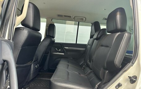 Mitsubishi Pajero IV, 2013 год, 2 500 000 рублей, 13 фотография