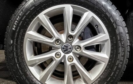 Volkswagen Touareg III, 2012 год, 1 749 000 рублей, 9 фотография