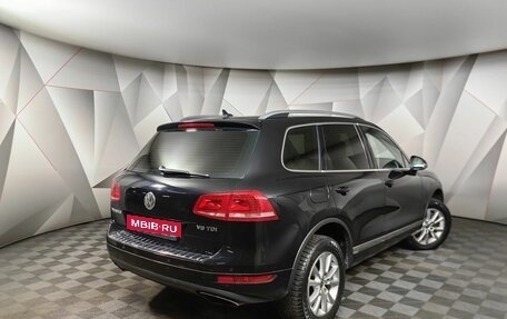 Volkswagen Touareg III, 2012 год, 1 749 000 рублей, 2 фотография