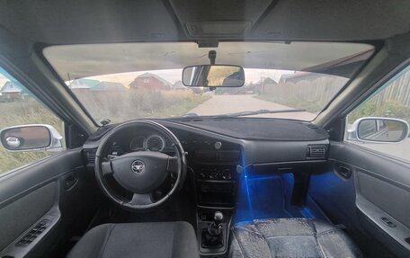 Daewoo Nexia I рестайлинг, 2011 год, 100 000 рублей, 9 фотография