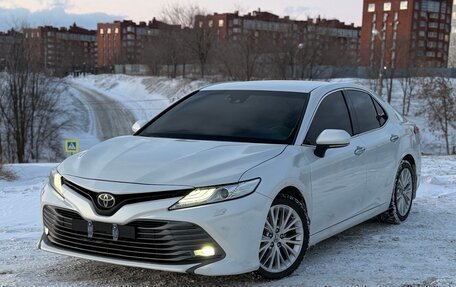 Toyota Camry, 2018 год, 1 фотография