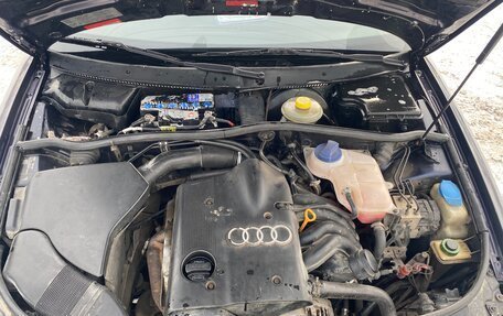 Audi A4, 1998 год, 220 000 рублей, 6 фотография