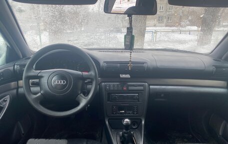 Audi A4, 1998 год, 220 000 рублей, 5 фотография