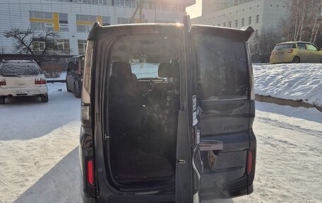 Honda Stepwgn IV, 2018 год, 2 342 000 рублей, 18 фотография