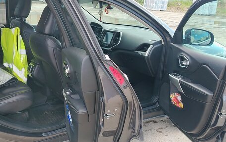 Jeep Cherokee, 2017 год, 2 220 000 рублей, 8 фотография