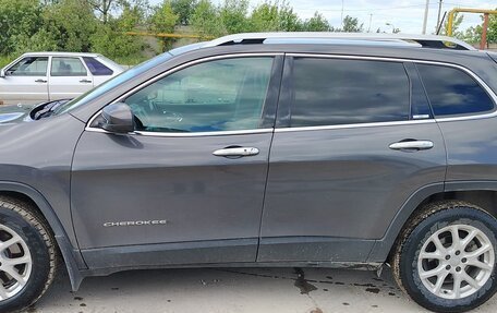 Jeep Cherokee, 2017 год, 2 220 000 рублей, 11 фотография