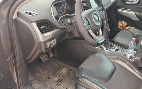 Jeep Cherokee, 2017 год, 2 220 000 рублей, 2 фотография