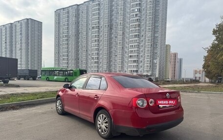 Volkswagen Jetta VI, 2008 год, 600 000 рублей, 4 фотография