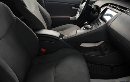 Toyota Prius, 2010 год, 1 109 000 рублей, 9 фотография