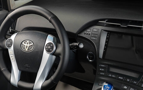 Toyota Prius, 2010 год, 1 109 000 рублей, 10 фотография